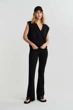 Gina Tricot - Flare tall trousers - byxor - Black - M - Female