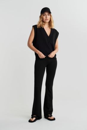 Gina Tricot - Flare tall trousers - Bukser - Black - L - Female