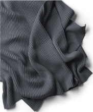Pleece Throw Home Textiles Cushions & Blankets Blankets & Throws Grå Design House Stockholm*Betinget Tilbud