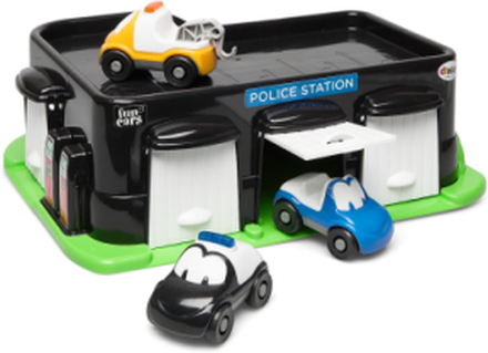 Funcars Police Station & Car Park Toys Toy Cars & Vehicles Vehicle Garages Multi/mønstret Dantoy*Betinget Tilbud