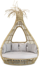 Coco Resort daybed