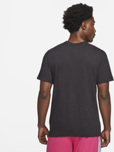 Nike Dri-FIT LeBron Logo Men's Short-Sleeve Basketball T-Shirt - Black