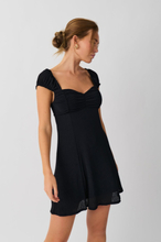 Gina Tricot - Crinkle mini dress - klänningar - Black - XS - Female