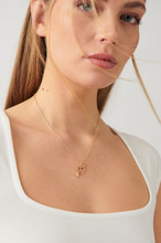 Gina Tricot - Heart arrow necklace - Halsbånd - Gold - ONESIZE - Female