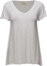 Jacksonville T-shirts & Tops Short-sleeved Hvit American Vintage*Betinget Tilbud