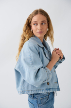 Gina Tricot - Denim short trench coat - jeansjackor - Blue - M - Female