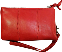 Style Kakadu i rød (KUN TO STK. PÅ LAGER). Skøn pung/clutch fremstillet i blødest skind - Rød