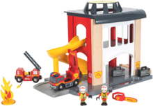Brio 33833 Brandstation Toys Toy Cars & Vehicles Toy Cars Fire Trucks Multi/patterned BRIO