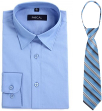 Blå skjorte med blått slips