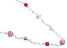 Pearls for Girls. Halsband med röda pärlor, längd 90 cm