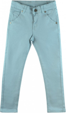 Ljusblå jeans i snygg femficksmodell (Storlek: 4 år - 104 cm)