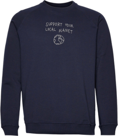Sweatshirt Malmoe Local Planet Navy Sweat-shirt Genser Blå DEDICATED*Betinget Tilbud