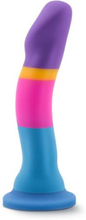Avant - Silicone Dildo With Suction Cup - Hot 'n' Cool