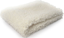 "Thorw White Curly Lamb Fake Fur 130X170Cm Home Textiles Cushions & Blankets Blankets & Throws White Ceannis"