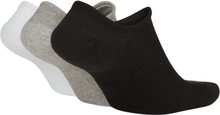 Nike Everyday Plus Cushioned Training No-Show Socks (3 Pairs) - Multi-Colour