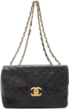 Chanel Matele Vintage Shoulder-Bags