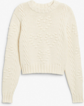 Knit sweater with hearts - White