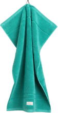 Premium Towel 50X70 Home Textiles Bathroom Textiles Towels & Bath Towels Hand Towels Grønn GANT*Betinget Tilbud