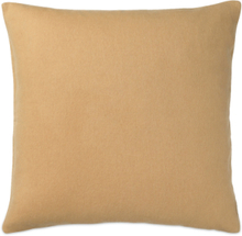 Classic Cushion Cover Home Textiles Cushions & Blankets Cushion Covers Gul ELVANG*Betinget Tilbud