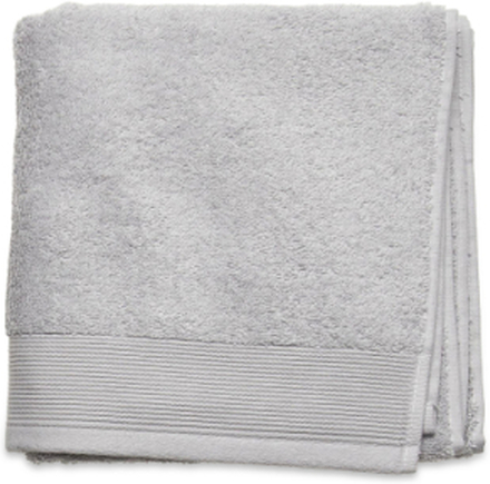 Humble Living Towel Home Textiles Bathroom Textiles Towels Grey Humble LIVING