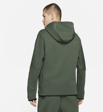 Nike Sportswear Tech Fleece Men's 1/2-Zip Hoodie - Green