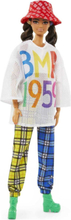 Barbie Bmr1959 Doll - Mesh T-Shirt, Plaid Joggers And Bucket Toys Dolls & Accessories Dolls Multi/mønstret Barbie*Betinget Tilbud
