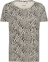 "Ihlisa Ss5 Tops T-shirts & Tops Short-sleeved Multi/patterned ICHI"