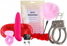 LoveBoxxx Sexy Weekend Gift Set